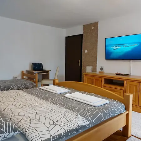 Panorama 4* טראווניק